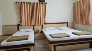 AC Deluxe Room at Varahaswamy Guest House Tirupati